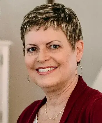 Picture of Shelley Davis